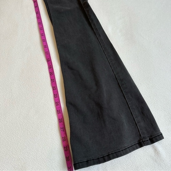 Free People Black Pull On Flares size 25 - Picture 8 of 8